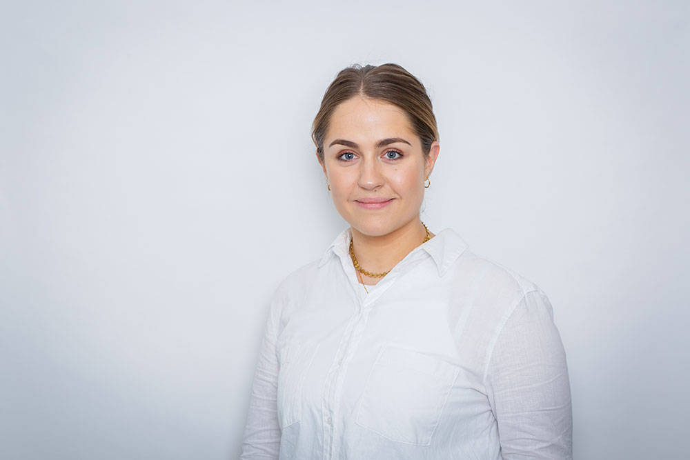 Logopädie Wiesbaden & Geisenheim – Frenken-Mathia – Team – Fiona Famulla Logopädie Wiesbaden & Geisenheim - Frenken-Mathia - Team - Fiona Famulla