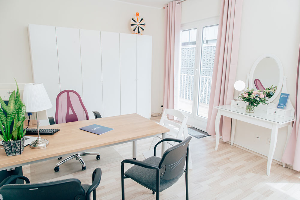 Logopädie Wiesbaden & Geisenheim - Frenken-Mathia - Behandlungszimmer